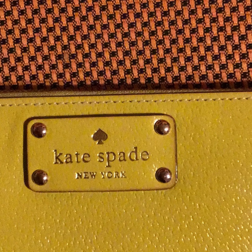 Kate Spade Wallet - Picture 3 of 8